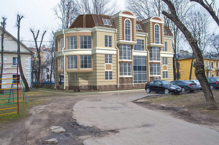 Олигарх Шакутин построит трехэтажный особняк в центре Минска