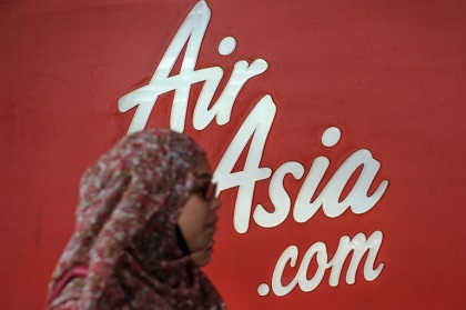 Индонезийский Минтранс отказался подтвердить информацию о гибели самолета AirAsia