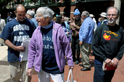 В США 84-летнюю монахиню приговорили к тюрьме за участие в акции протеста