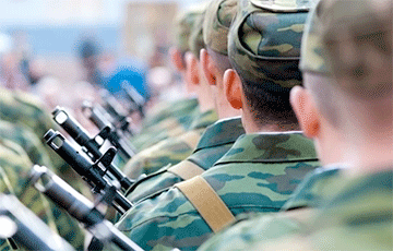 В армию в этом году призовут до 100 офицеров запаса
