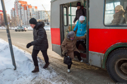 Рекорд: в Минске за один день украли в троллейбусах 29 молотков