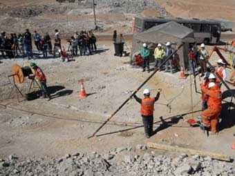 Чилийские спасатели разработали план ускоренной эвакуации шахтеров