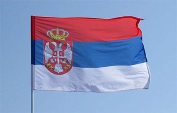 Сербия привела армию в боевую готовность армию на границе с Косово