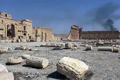 «Исламское государство» опубликовало фотографии с нетронутыми руинами Пальмиры