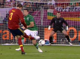 Футболисты Испании разгромили ирландцев на Евро-2012