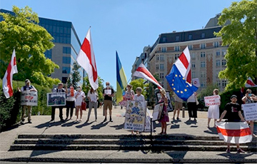Фотофакт: В Брюсселе поддержали белорусов, которые борются за свободу