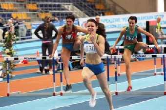 Алина Талай с личным рекордом выиграла бег на 100 м с барьерами на Мемориале братьев Знаменских