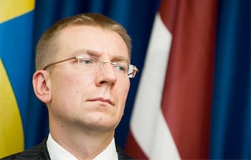 Глава МИД Латвии Эдгарс Ринкевичс попросил граждан страны не ездить в Беларусь
