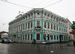 В посольстве Беларуси в Москве работает нелегальное казино?