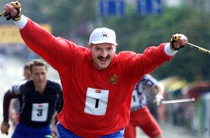 Лукашенко: Если бы я готовился бежать из страны, то я бы не вылизывал, наверное, так страну