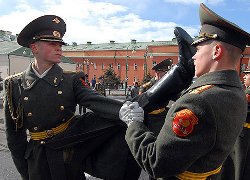 В Минске шьют сапоги для российских гвардейцев