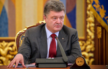 Петр Порошенко подписал закон о долговом моратории