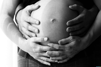 Женщины не хотят рожать третьего ребенка из-за жестких репродуктивных установок - Сердюк