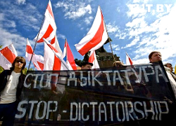 Freedom House: Запад должен стать лидером в борьбе с диктаторами