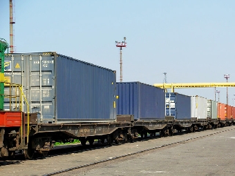 Грузоперевозки контейнерными поездами по БЖД в I полугодии выросли на 31%