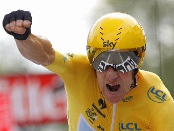 Британец Брэдли Уиггинс выиграл общий зачет "Тур де Франс"