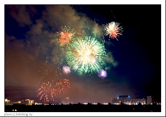 Брестчан поздравили с Днем Независимости (Фото, видео)