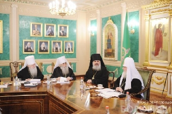 Священный Синод РПЦ объявил о созыве Архиерейского собора в 2013 году и учредил новые епархии