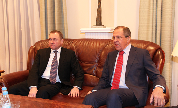 Лавров и Макей в Минске обсуждали «удушение Донбасса»
