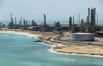 Цены на нефть снова упали на новостях из Саудовской Аравии