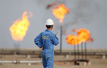 Цена нефти Brent упала ниже 44 долларов
