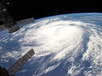 Ураган "Катя" усилился до четвертой категории