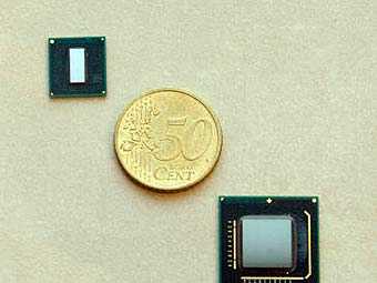 Intel анонсировала процессоры Atom для медиафонов
