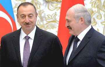 Своими ошибками Лукашенко поднимает настроение Алиеву