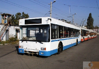 Минск подарил Тирасполю по пять троллейбусов и автобусов