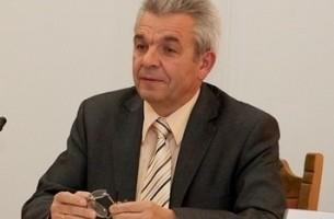 Николай Лозовик: «Петиция об отмене госпошлины на автомобиль не имеет юридической силы»