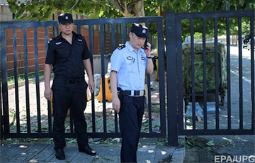 Стали известны подробности о взрыве возле посольства США в Пекине