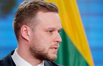 Глава МИД Литвы предложил ввести глобальные авиасанкции против властей Беларуси