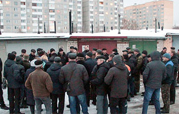 Владельцы гаражей в Барановичах взбунтовались против властей