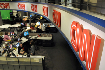 Трех журналистов CNN уволили из-за статьи о связях советника Трампа с Россией