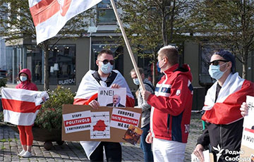 В Бергене прошла акция солидарности с народом Беларуси