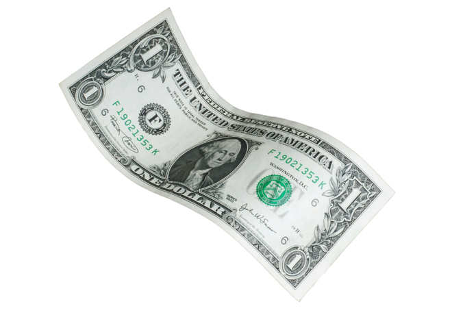 «Новый» доллар. Нацбанк объявил валютные курсы после деноминации