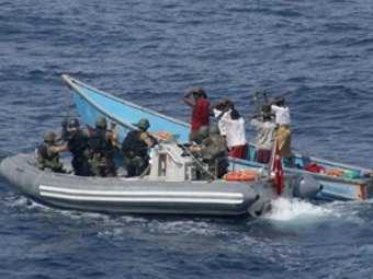 Сомалийские пираты захватили китайский сухогруз