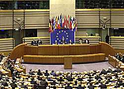 Европарламент не собирается отменять санкции против режима Лукашенко