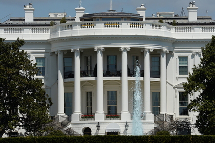 Секретная служба США 16 минут гонялась за нарушителем у Белого дома