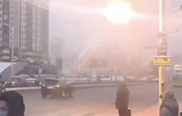 «Все на видео снимают, все нормально!»: как в разных частях Минска ярко искрили провода