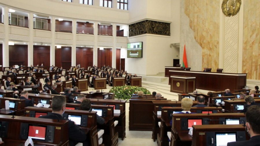 Депутаты приняли во втором чтении поправки в Уголовный кодекс