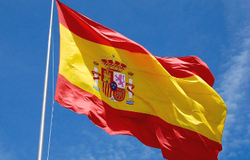 В Испании коронавирусом заболели 5,4 тысяч медиков