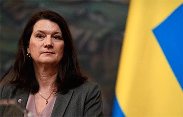 Глава МИД Швеции осудила действия властей Беларуси
