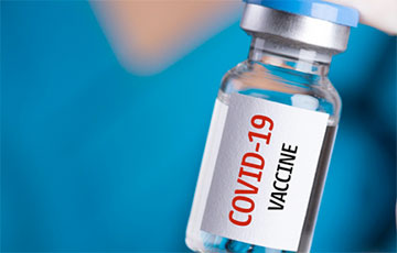 В Украине вакцину от коронавируса получили более 300 тысяч человек