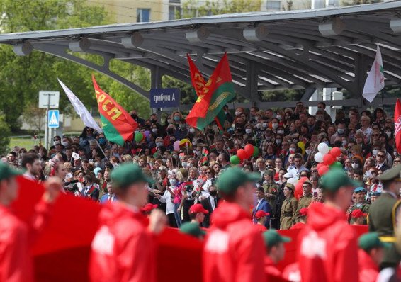 Парад в Минске посетило более 15 тысяч человек