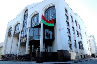 Глава ЦИК Молдовы работает в качестве наблюдателя на выборах на участке в посольстве Беларуси в Кишиневе