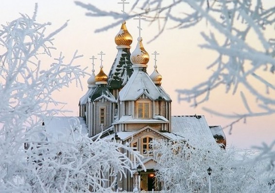 В Беларуси отмечают православное Рождество