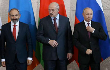 Андрей Федоров: Белорусское руководство оказалось в чрезвычайно сложном положении
