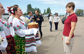 Президент Эстонии стала первым иностранным лидером, посетившим Донбасс