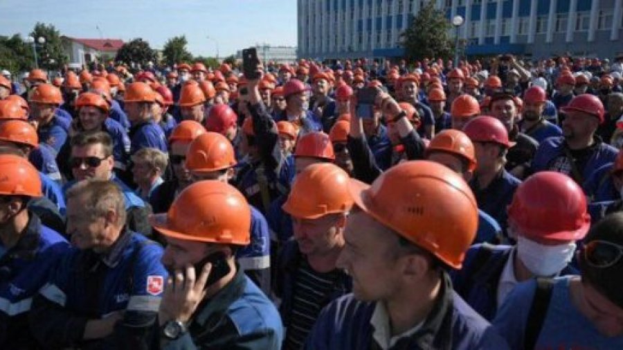 Работодателям дадут право увольнять работников за призывы к забастовкам